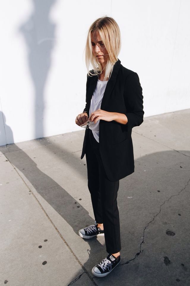 Fall Outfit Ideas 2020 : classic causal work look outfit for fall ...